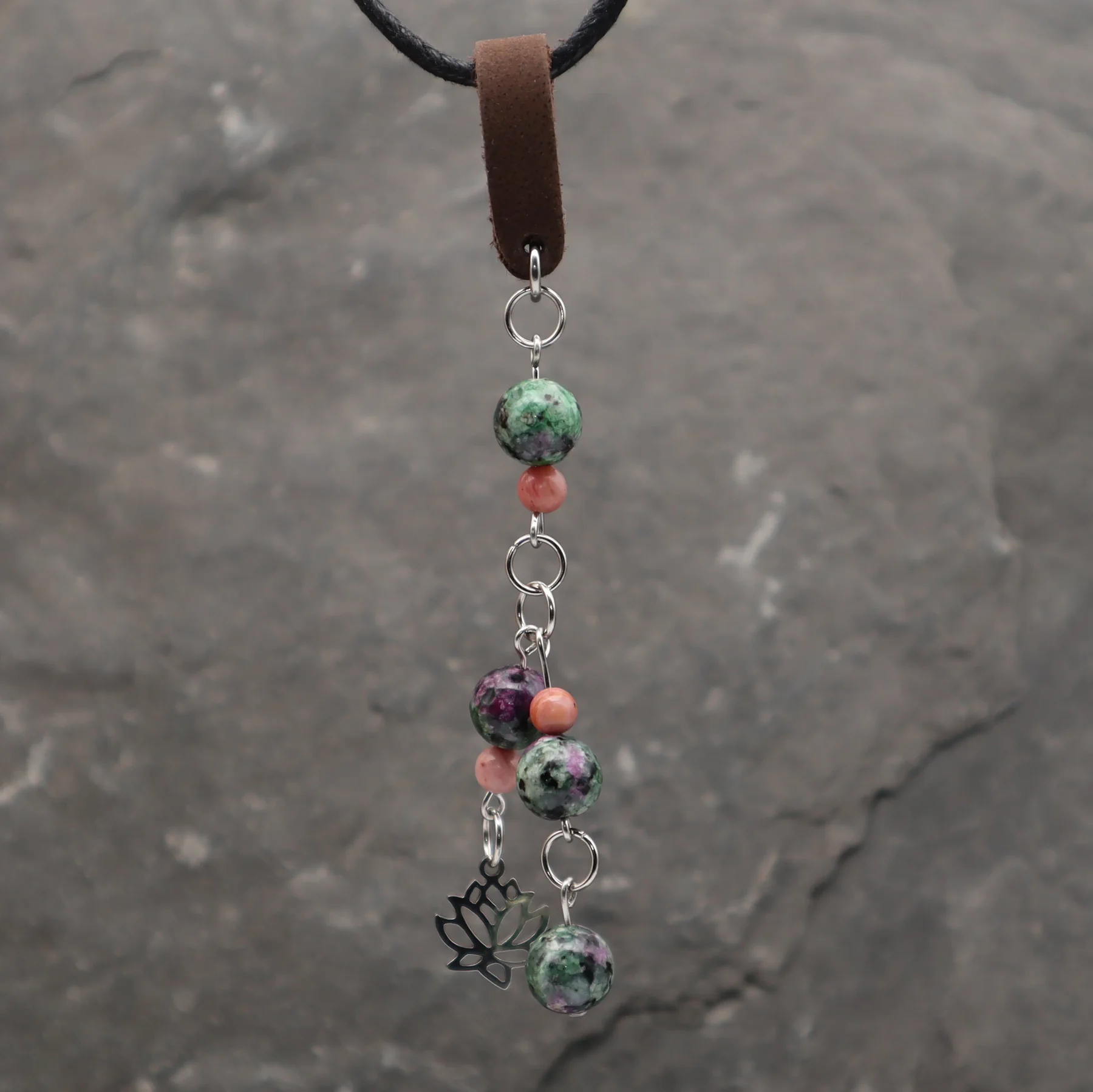 Breloque Zoïsite et Rhodonite