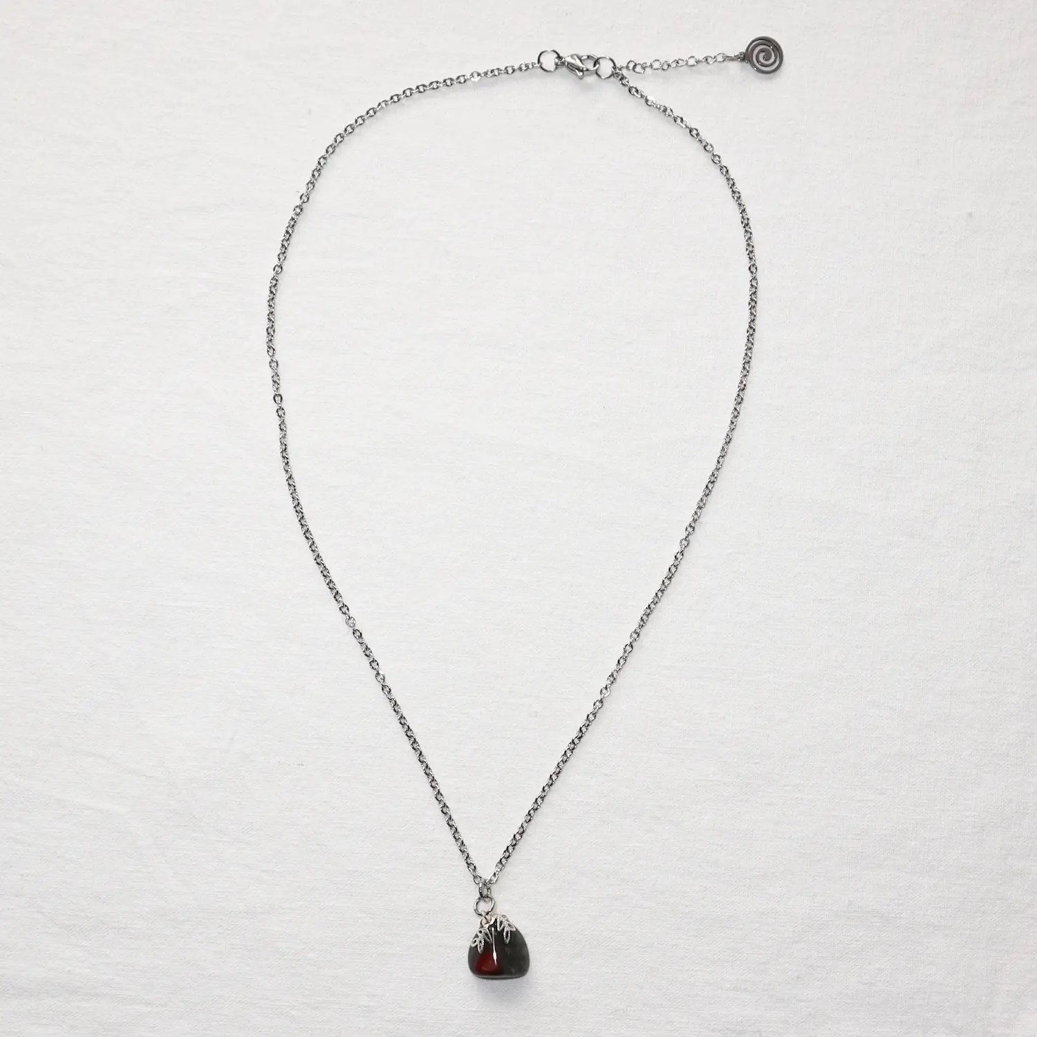 Pendentif Pierre de sang africaine
