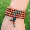 Bracelet Mala Bois de santal et Agate mousse