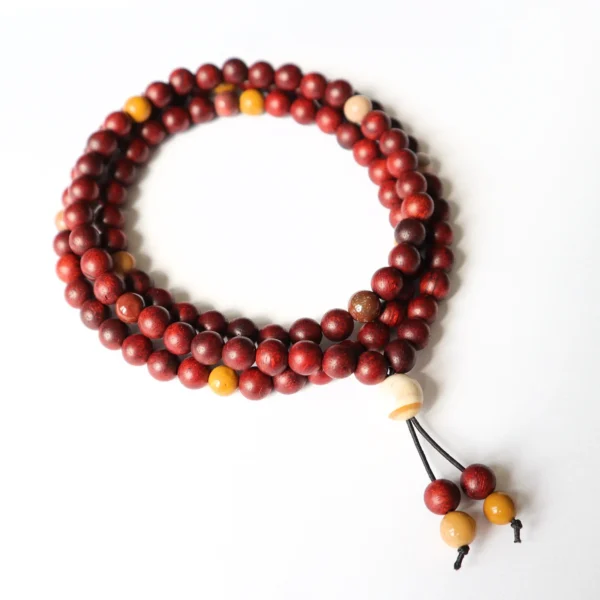 Bracelet Mala Bois de santal rouge et Mookite